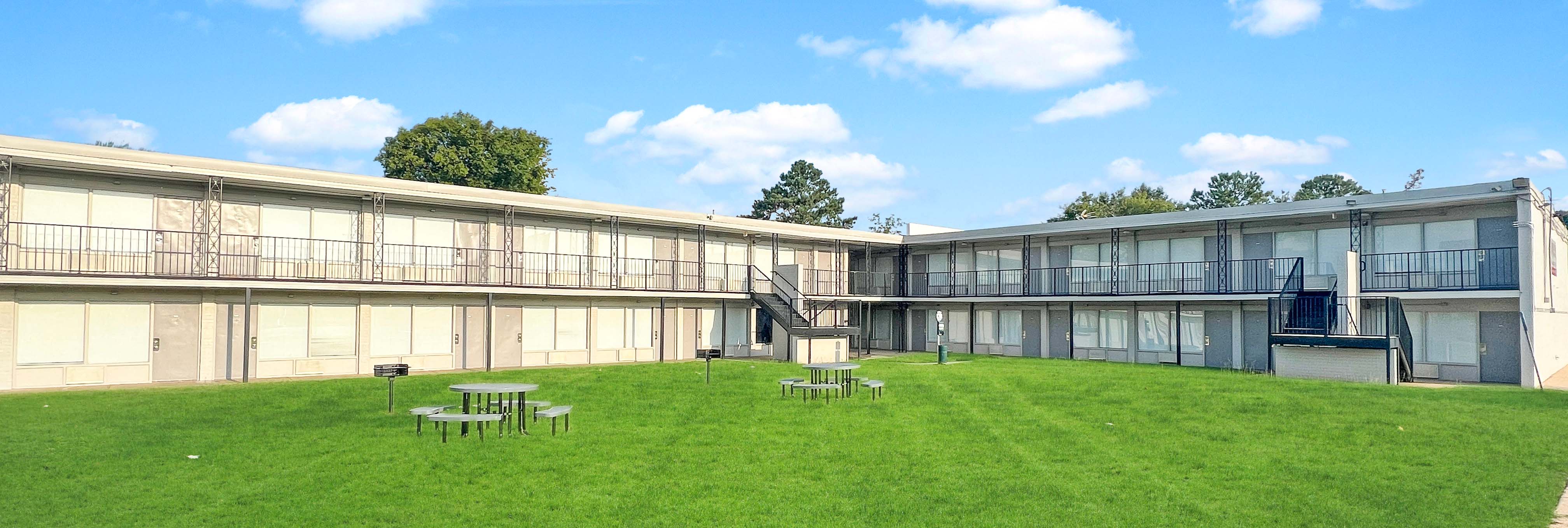 Apartment Banner